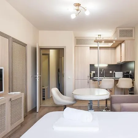 Argisht Cozy With Pool & Sea Breeze *