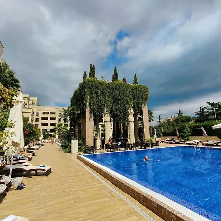 Apartmán Argisht Cozy With Pool & Sea Breeze *