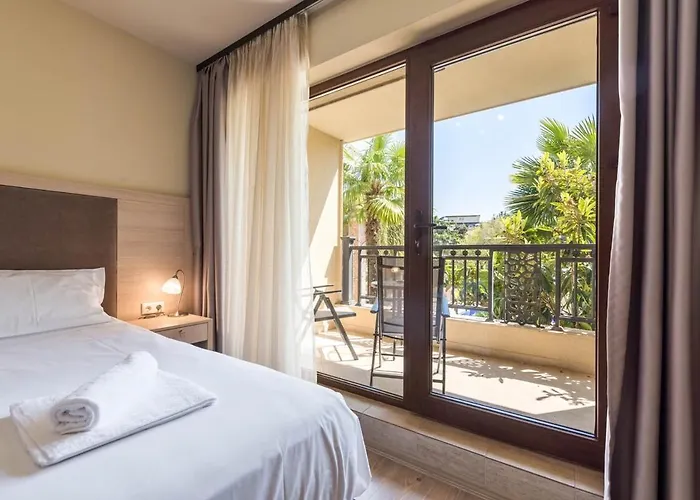 Argisht Cozy With Pool & Sea Breeze アパート ヴァルナ