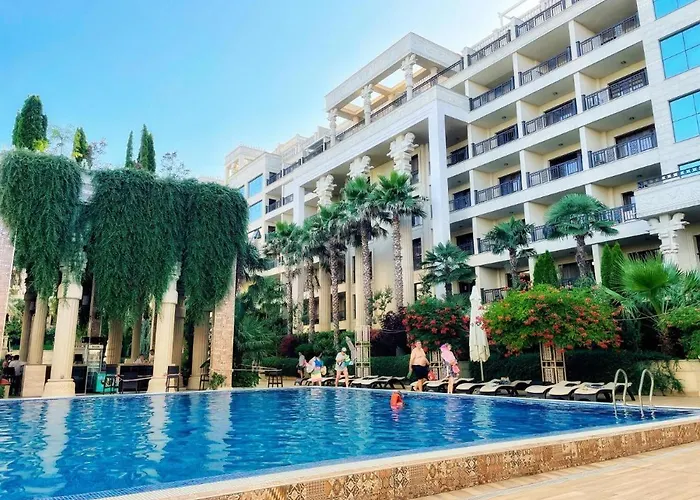 Argisht Cozy With Pool & Sea Breeze アパート *